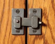 Rocky Mountain CL100 Cabinet Latch