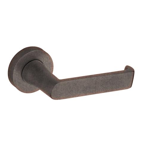 Baldwin Estate 5105 Lever shown in Distressed Venentian Bronze (412) 