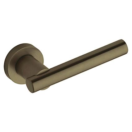 Baldwin Estate 5137 Lever Set shown in Satin Brass & Black (050)