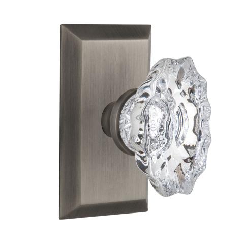 Nostalgic Warehouse Studio Plate with Chateau Crystal Knob Antique Pewter 