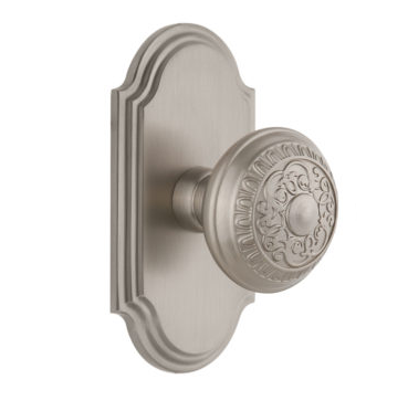 Grandeur Windsor Door Knob Set with Arc Short Plate Satin Nickel