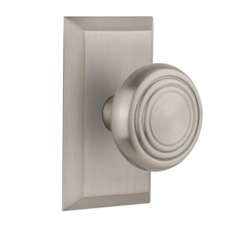 Nostalgic Warehouse Studio Plate with Deco knob Satin Nickel (SN)